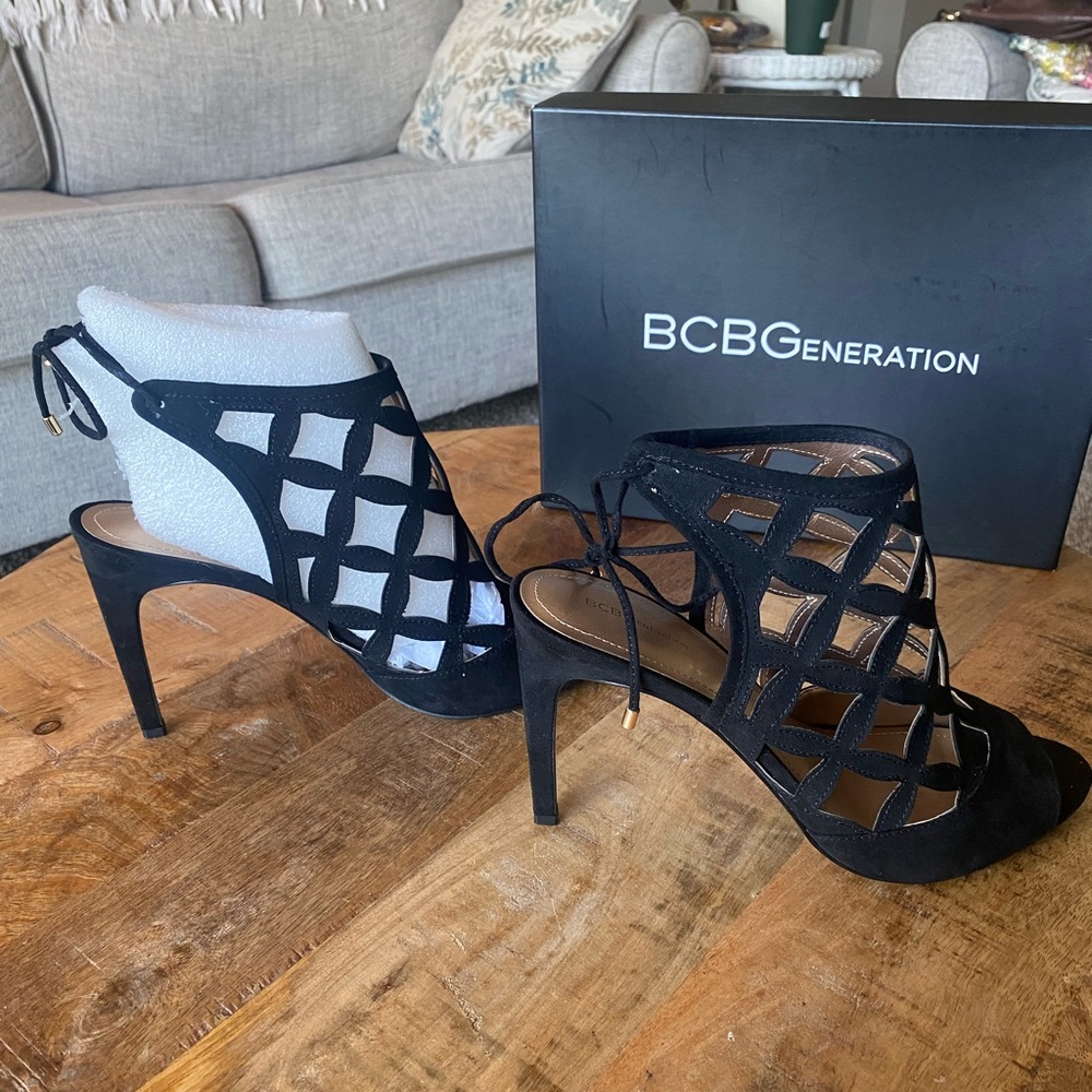 BCBGeneration Heels - Picture 2 of 7